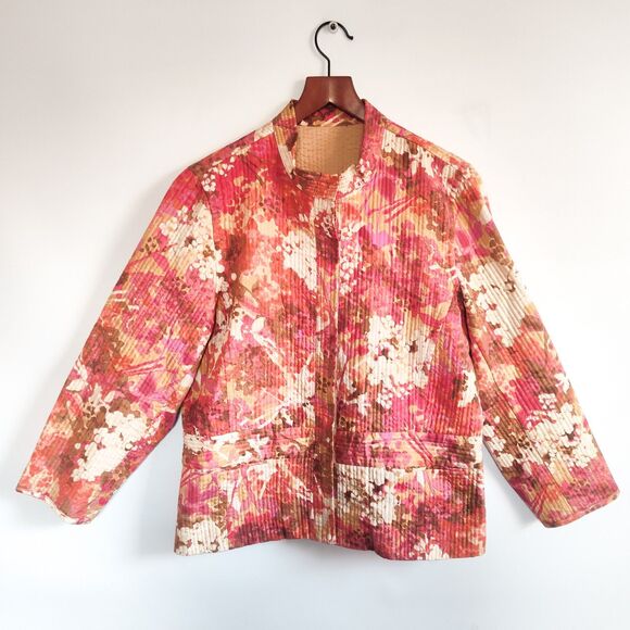 Sigrid Olsen Jacket Large 100% Silk Quilted Snap Buttons Collarless Red Pink Art - Picture 2 of 14